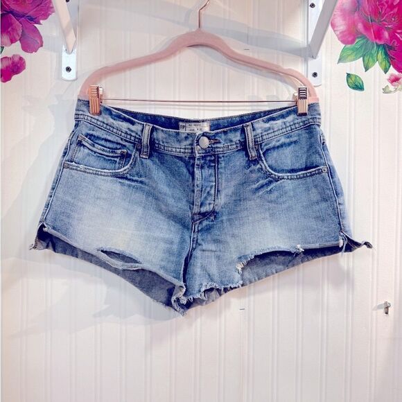 Free People Distressed Blue Jean Shorts Sz 29 - Picture 1 of 5